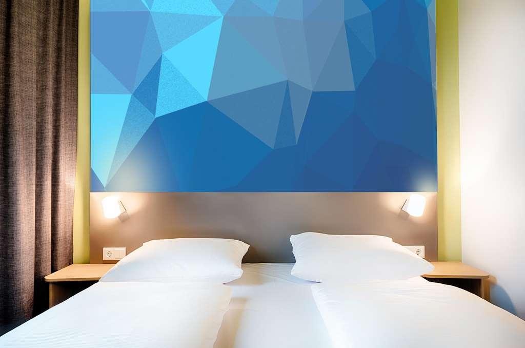 B&B Hotel Villingen-Schwenningen Phòng bức ảnh