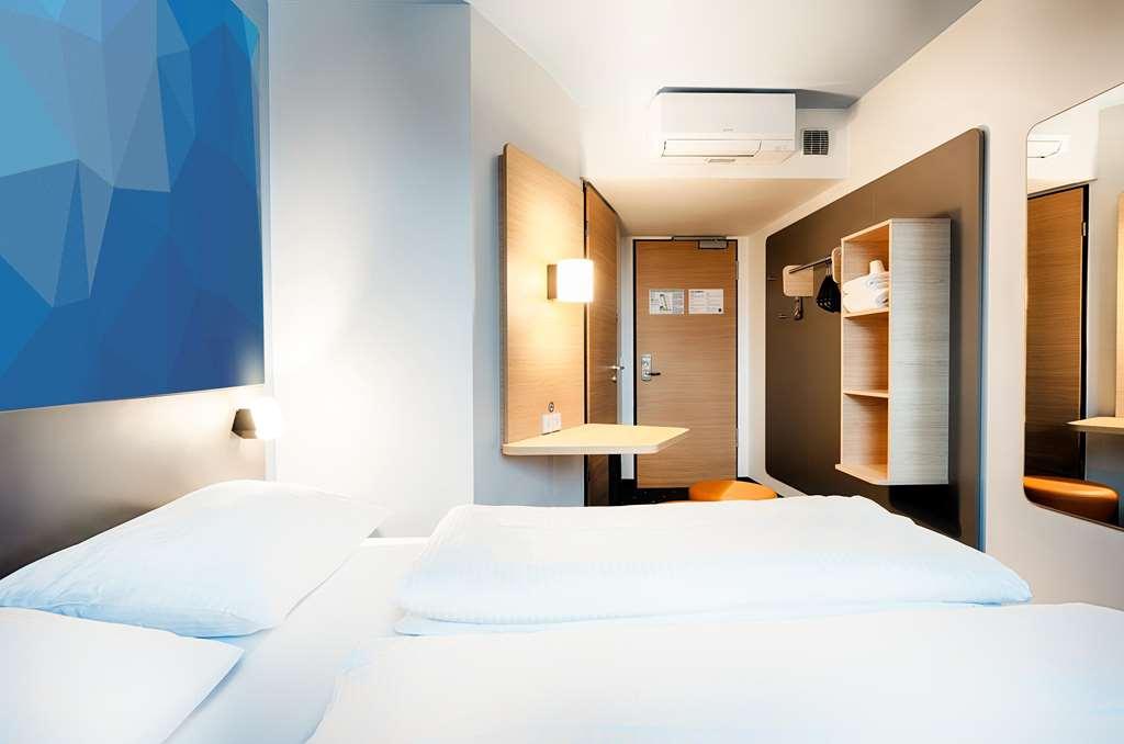B&B Hotel Villingen-Schwenningen Phòng bức ảnh