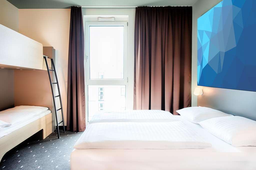 B&B Hotel Villingen-Schwenningen Phòng bức ảnh