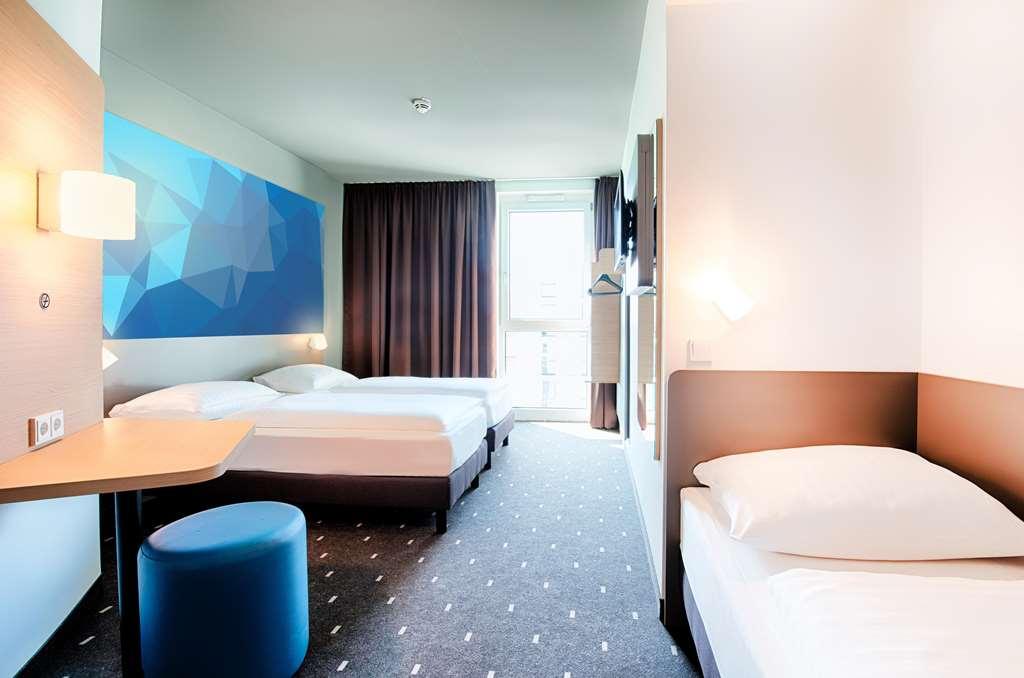 B&B Hotel Villingen-Schwenningen Phòng bức ảnh